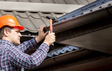 gutter repair Duerdon, Devon